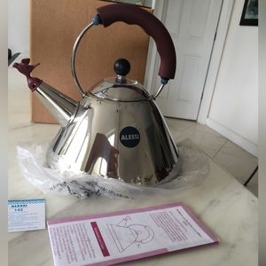 ALESSI Iconic 9093 Michael Graves Stainless Steel Kettle